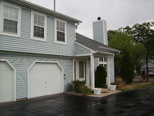 2nd image of 299 Whitewood Dr #299