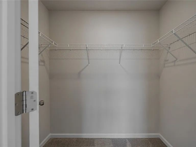 14 Loebner Ln — Photo 22