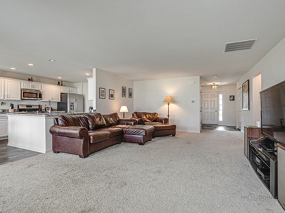 4th image of 884 Timber Lake Dr