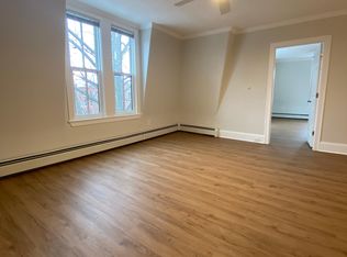 54 West St, Portland, ME 04102
