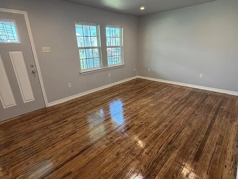 5923 Painters St — Photo 7