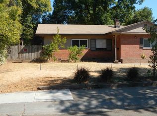 38 Oak Dr, Chico, CA 95926