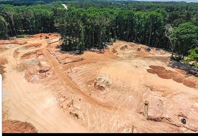 1st image of 3362 Skyland Dr Unit 0