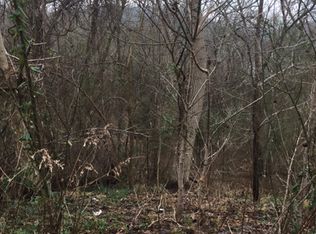 1525 Shoreside Dr, Smithville, TN 37166