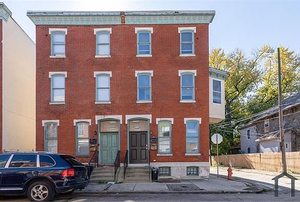 1st image of 4106 Ogden St APT A