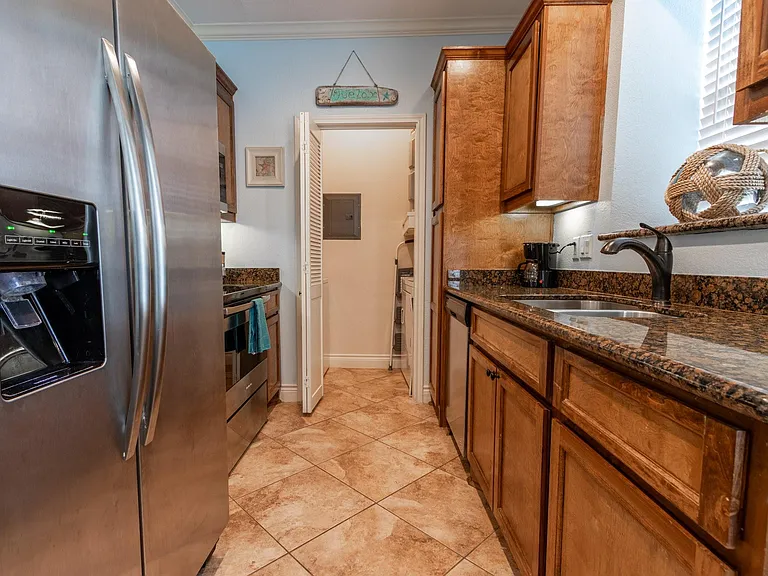 7000 Seawall Blvd #114 — Photo 16