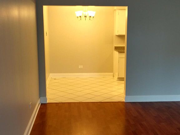 3rd image of 144 W Park Ave APT 102