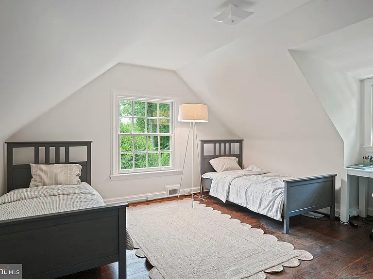 5320 Albemarle St — Photo 24