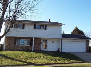 7311 Charnwood Dr, Dayton, OH 45424