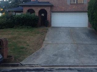 4046 Creek Station Ln, Stone Mountain, GA 30083
