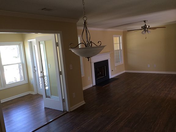 3rd image of 4141 Riverlook Pkwy SE #2