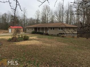 206 Duncan Bridge Trl, Cleveland, GA 30528
