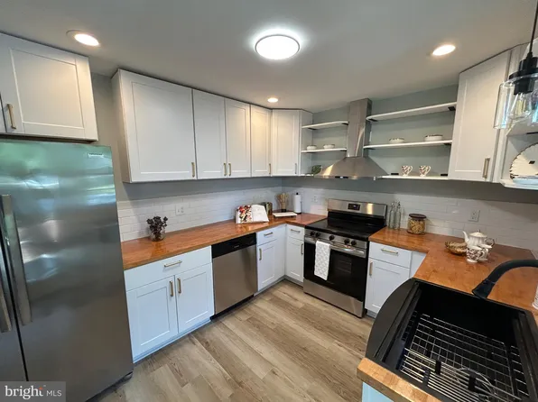 1721 Crestwood Cir, Salisbury, MD 21804