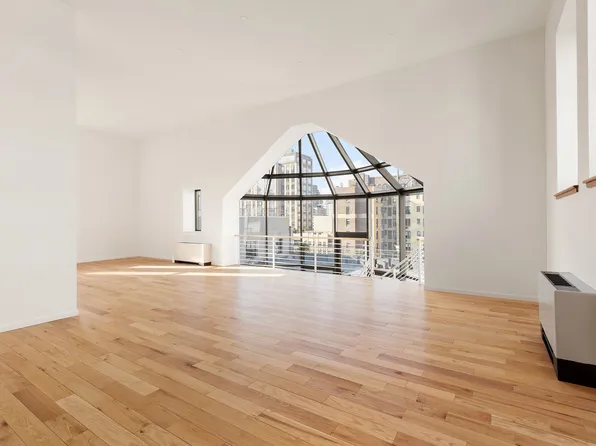 305 Second Avenue image 1 of 9
