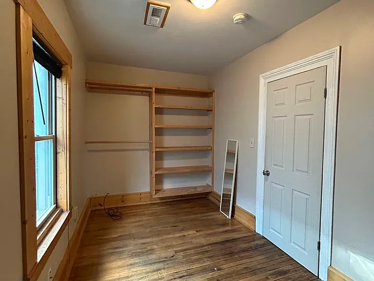 2809 Monroe Ave — Photo 24