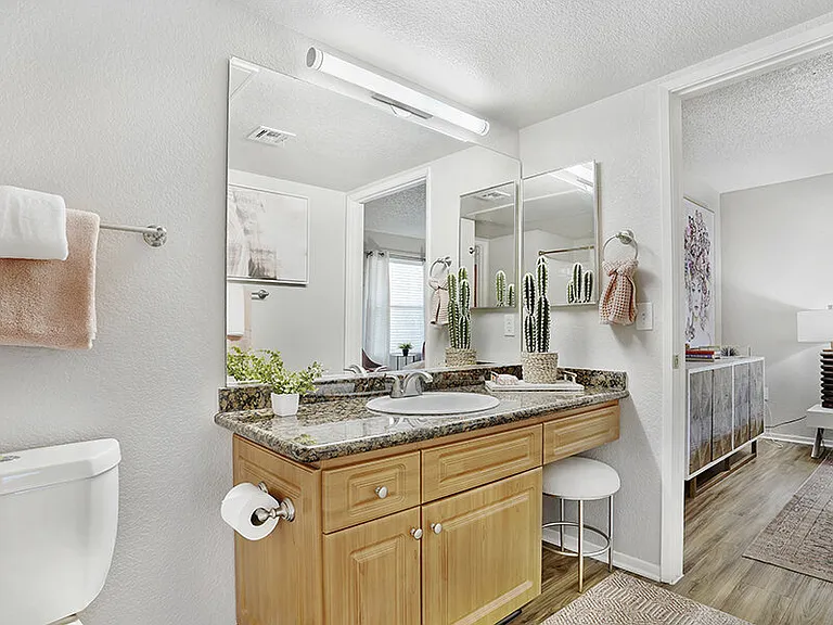 Gloria Park Villas — Photo 12
