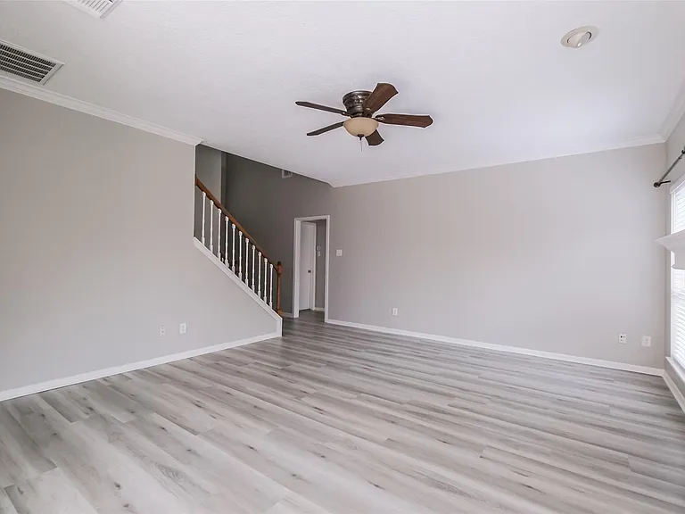 7603 Quintero Dr — Photo 13
