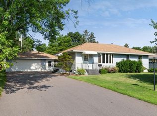 7249 Hartkopf Ln, Minneapolis, MN 55428
