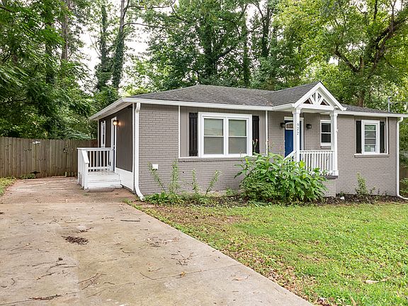 2nd image of 922 Rebel Forest Dr SE