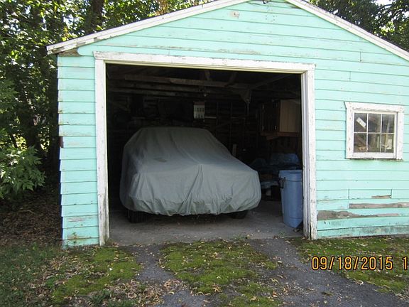 5th image of 809 Brentwood Ave