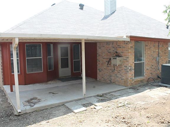 2nd image of 6305 S Chesterfield Dr