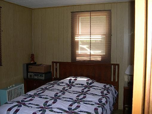 5th image of 875 E Crane Lake Ln
