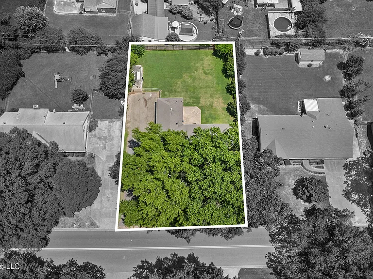 8846 Millbranch Rd — Photo 25