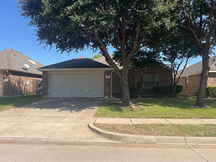 1st image of 1513 Kingfisher Dr