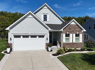 1122 Clover Field Dr, Loveland, OH 45140