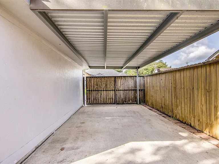 2716 Pine Cone Ln — Photo 27