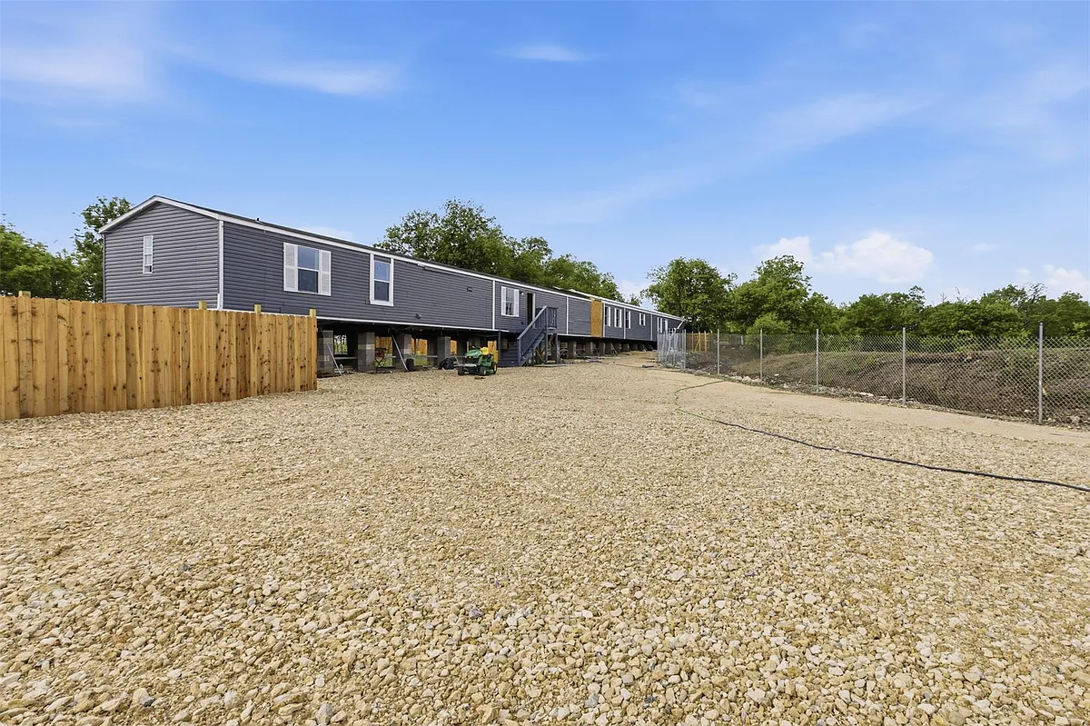 Building Photo - 376 Rae Ln #A