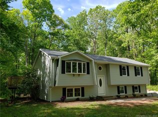 61 Loomis Rd, Colchester, CT 06415