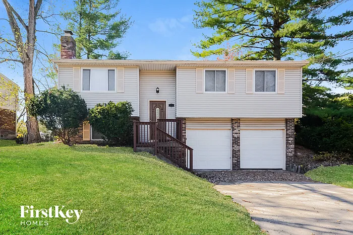 7628 Snowflake Dr photo 1