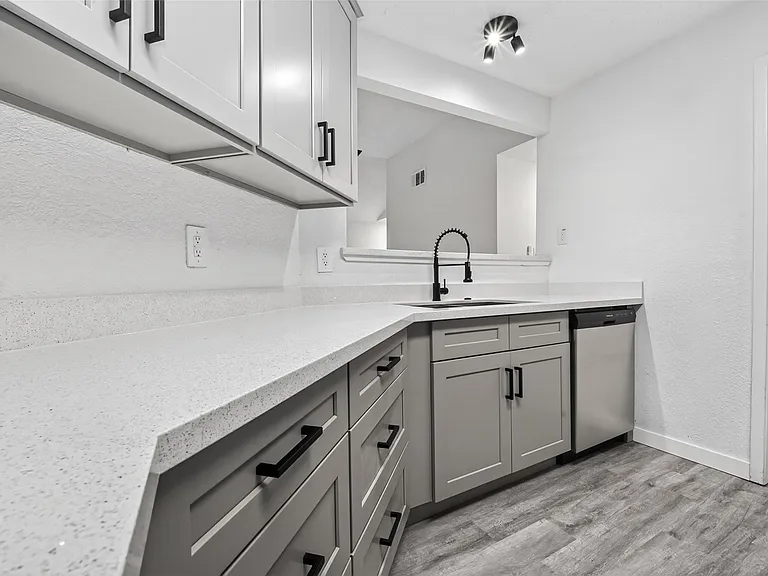 11022 Little Barley Ct — Photo 10