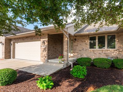 562 Katherine Cir, Dekalb, IL, 60115