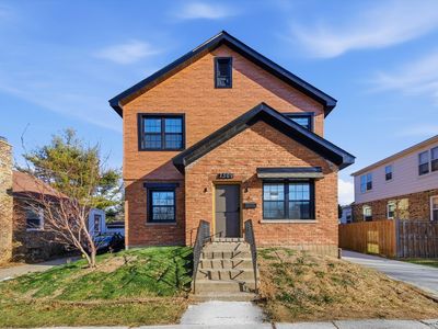 (Undisclosed Address), Des Plaines, IL, 60018