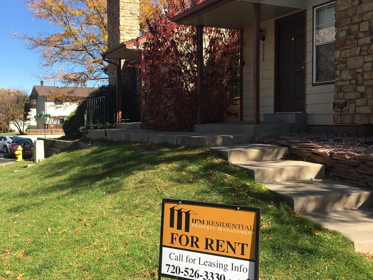 Cricket Townhomes — Photo 2