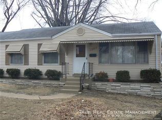 1119 Darr Dr, Saint Louis, MO 63137