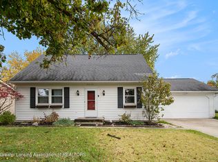2212 Holiday Ln, Lansing, MI 48917