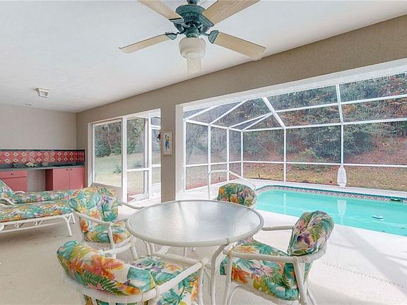 2nd image of 2830 N Brentwood Cir