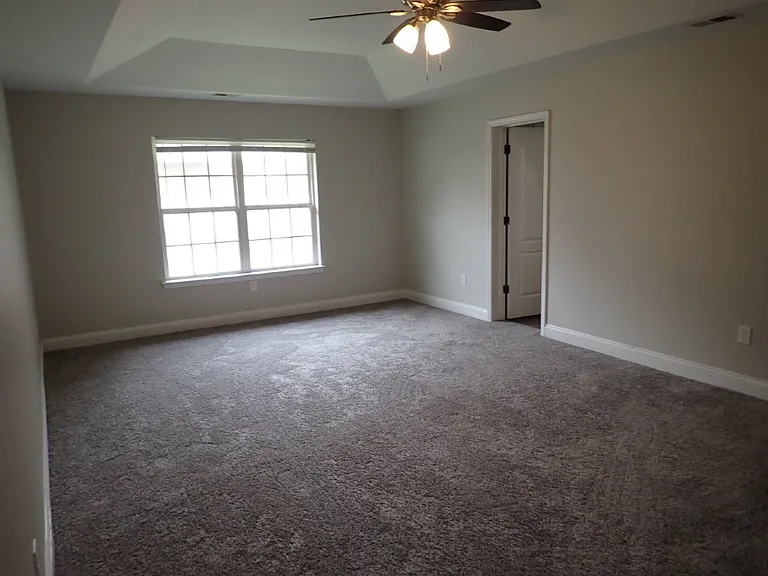 237 Cedar Mdw — Photo 24