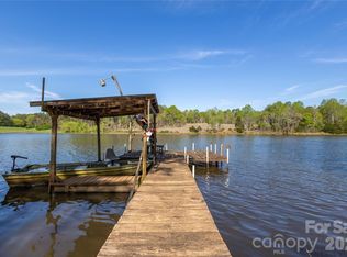 261 Groves Pkwy, Rutherfordton, NC 28167