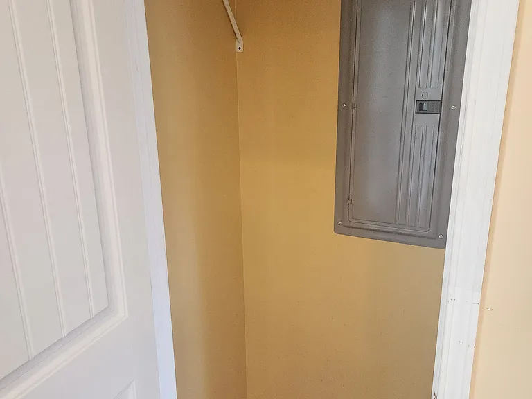 223 Varnes Ln — Photo 40