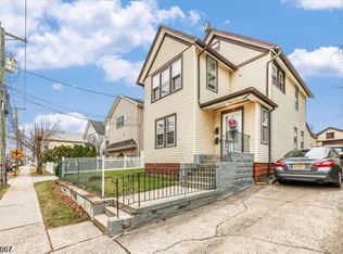 86 W Main St, Bergenfield, NJ 07621