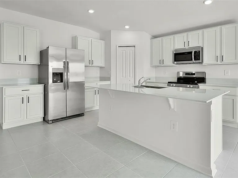 2711 Pioneer Trl — Photo 7