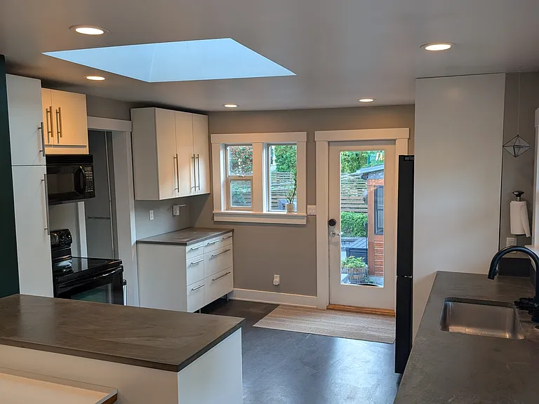 5407 5th Ave NE — Photo 7