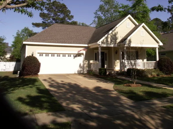 205 Morning Glory Ln, Dothan, AL 36305