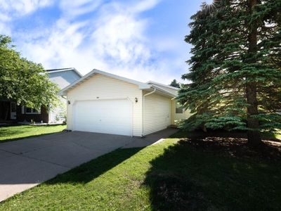 851 HENNESSY STREET, Oshkosh, WI, 54904