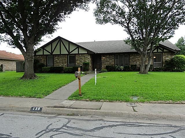 1st image of 139 Naples Dr