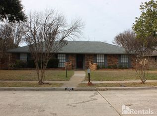 2105 Newcastle Cir, Plano, TX 75075
